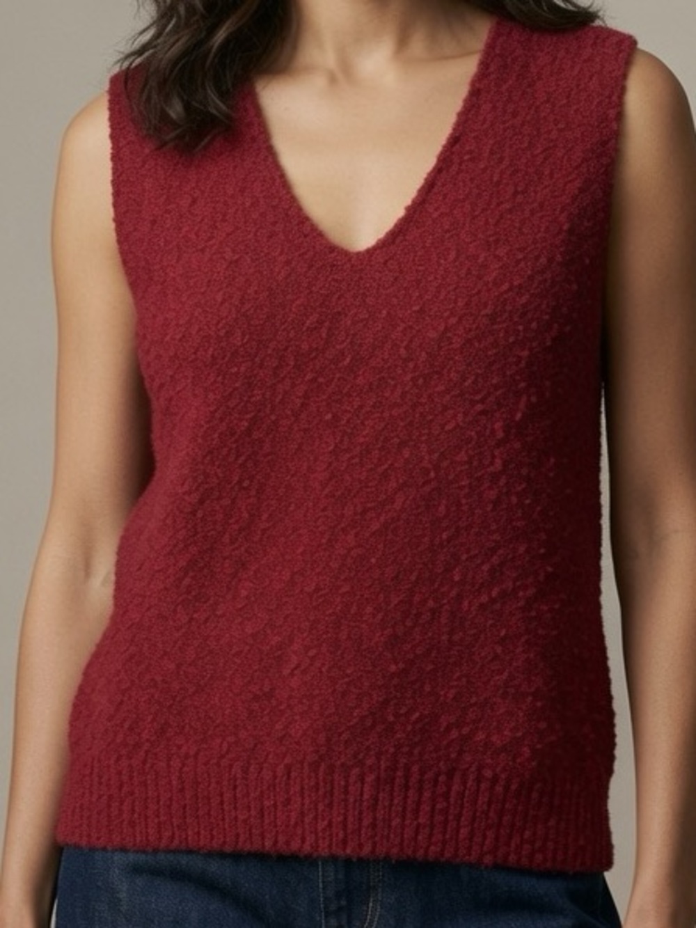 MAKE AN OFFER - NORDSTROM Nubby Boucle V-Neck Sleeveless Knit Tank